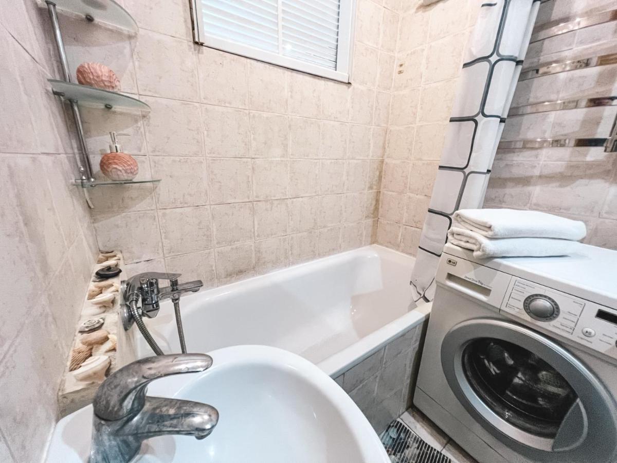 Apartment In The Center Of Κίεβο Εξωτερικό φωτογραφία