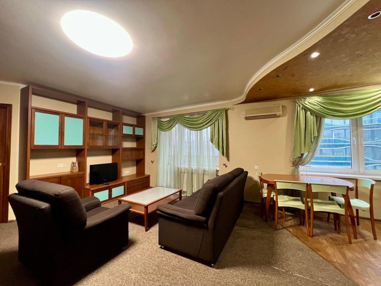 Apartment In The Center Of Κίεβο Εξωτερικό φωτογραφία