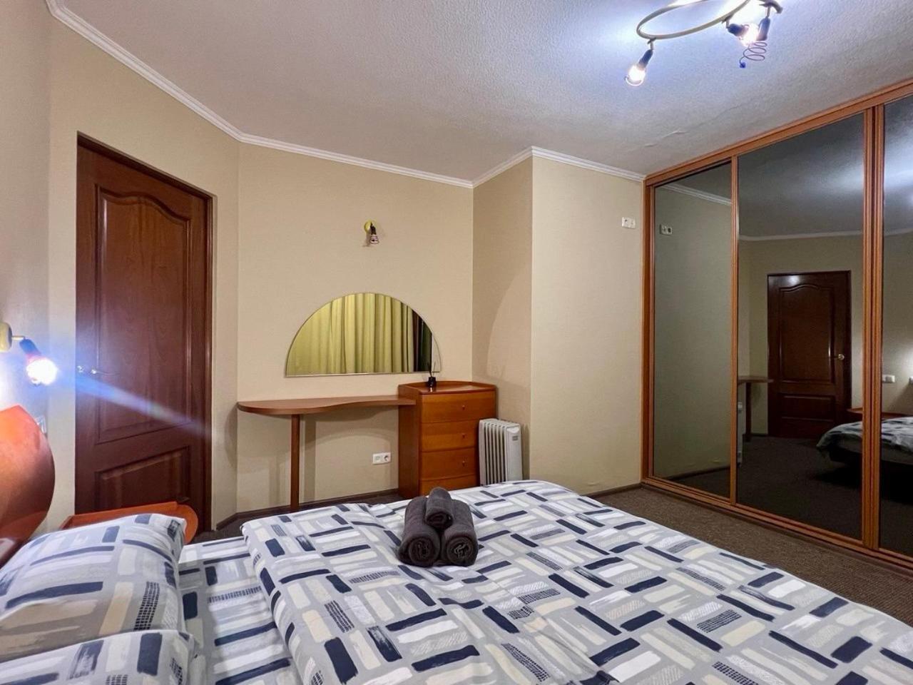 Apartment In The Center Of Κίεβο Εξωτερικό φωτογραφία